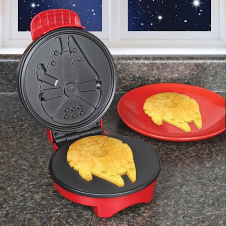 Disney Star Wars Round Millenium Falcon Waffle Maker